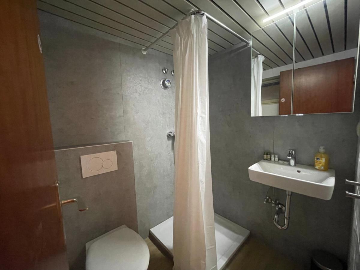 Stadtnahe Wohnung Mit Terrasse ヘーヒベルク エクステリア 写真