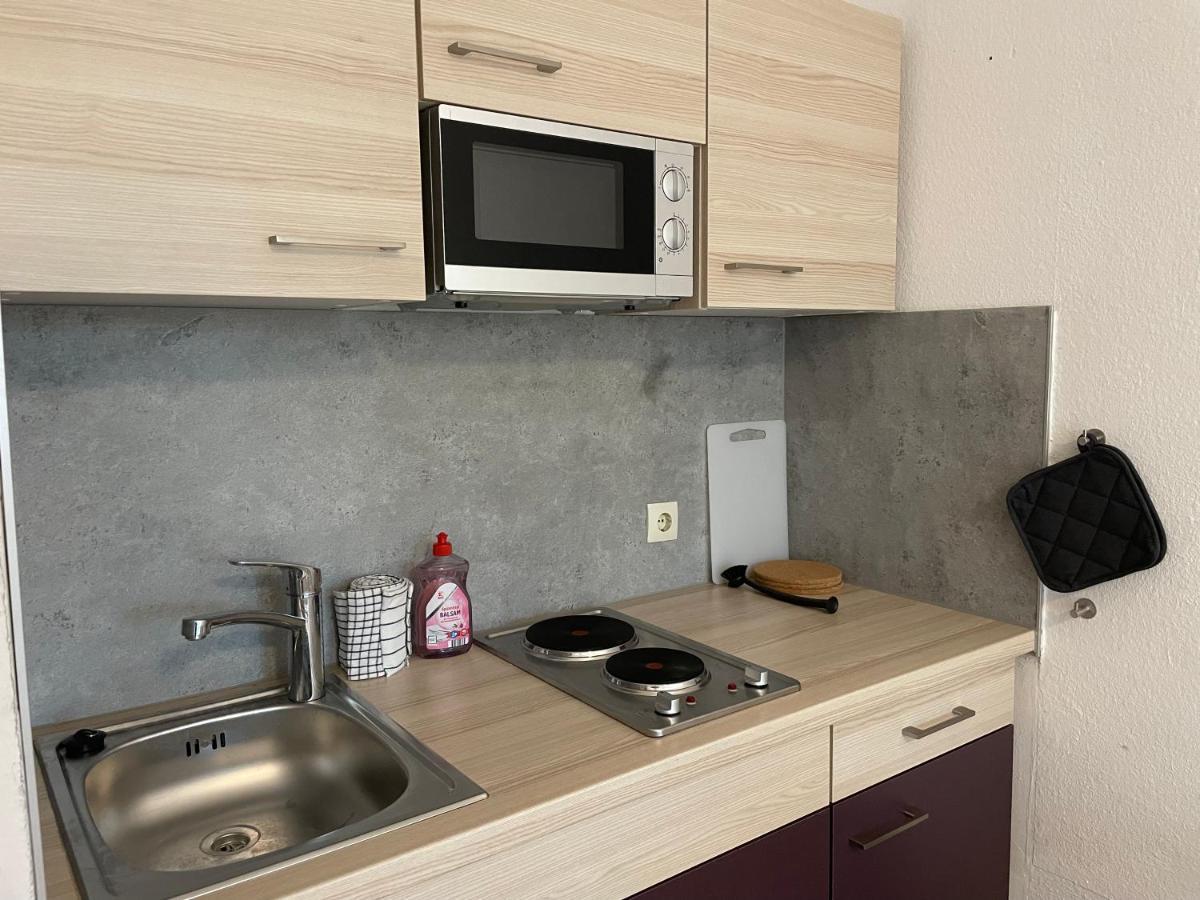 Stadtnahe Wohnung Mit Terrasse ヘーヒベルク エクステリア 写真