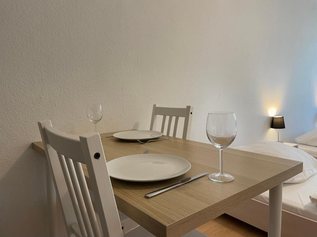 Stadtnahe Wohnung Mit Terrasse ヘーヒベルク エクステリア 写真